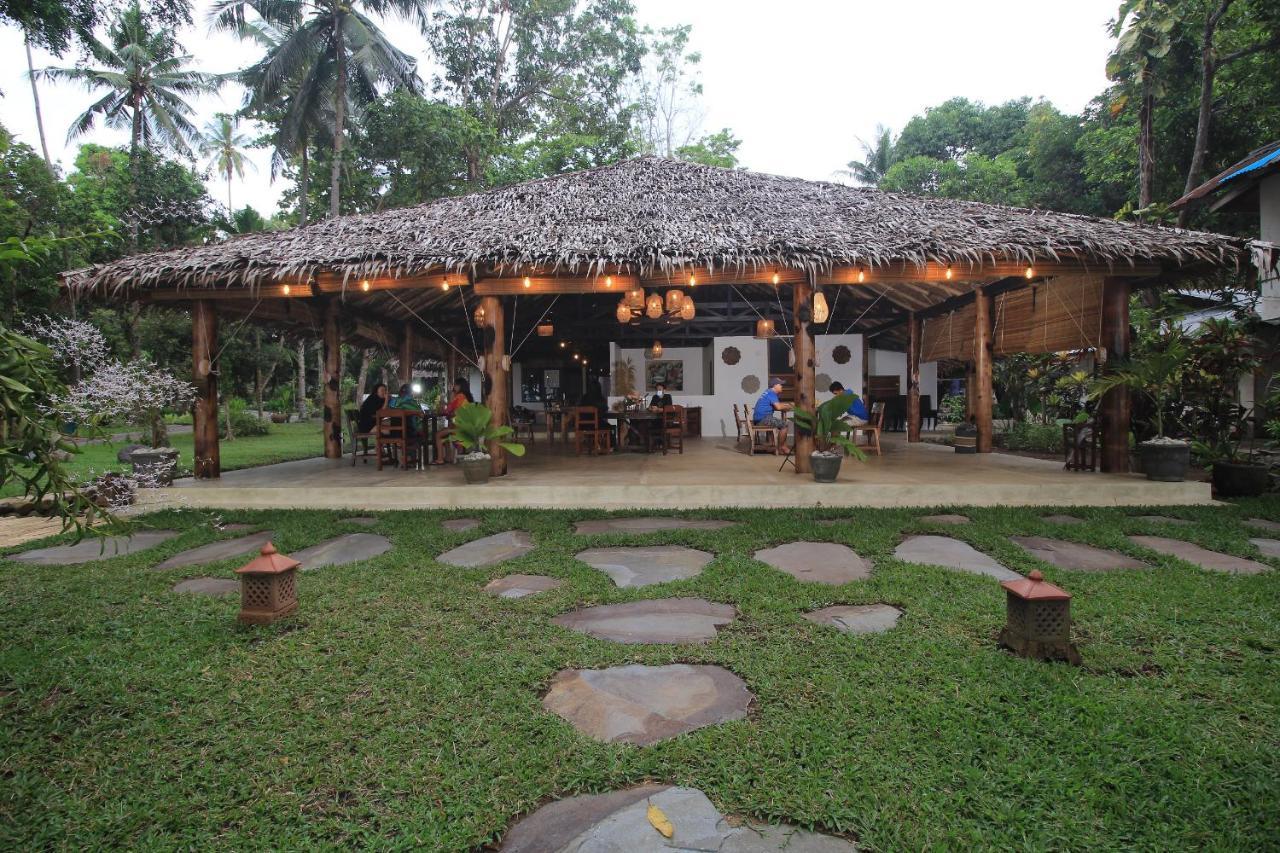 Murex Dive Resort Manado Bagian luar foto